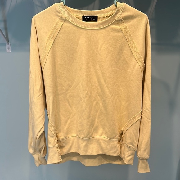 Tops - Women's Yellow Sweatshirt